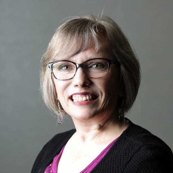 headshot of kris brown