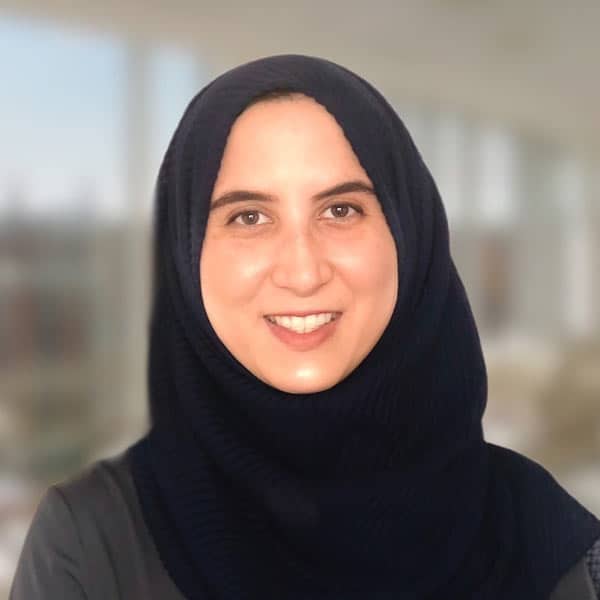 headshot of tbakhi bushra